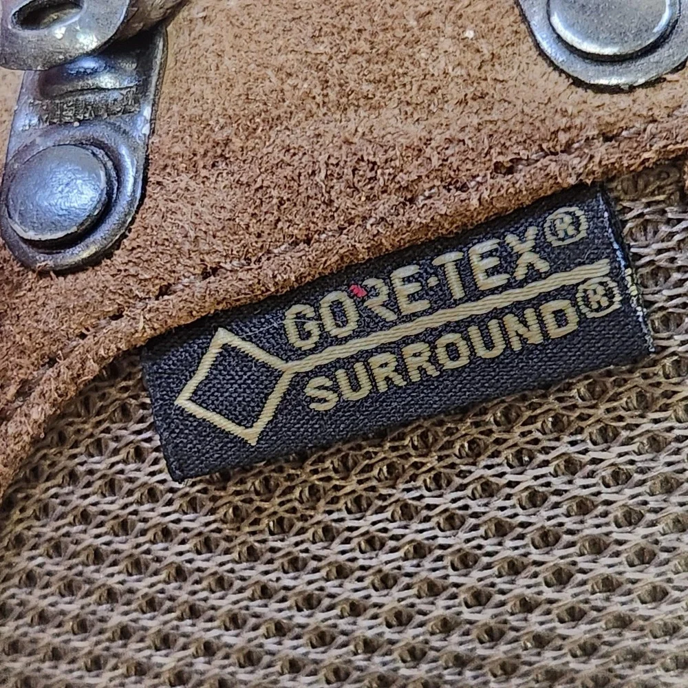 Brown Men's Hiking Boots - Waterproof Gore-Tex